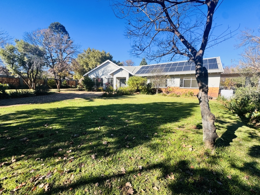 3 Bedroom Property for Sale in Flamwood North West